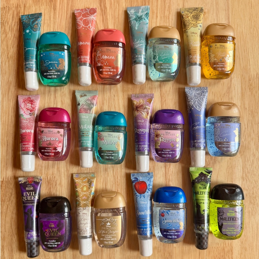Bath & Body Works Disney Princess & Villains 12 Assorted Pocketbac & Lip Gloss